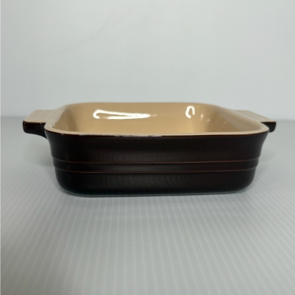 Le Creuset Heritage Stoneware Baking Dish Cocoa Brown Square Ceramic Classic - Picture 1 of 8